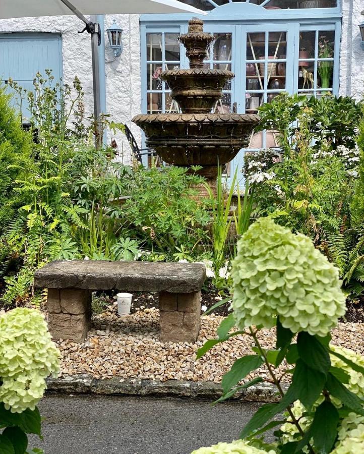 The Stables Townhouse B&B Birr Exterior photo